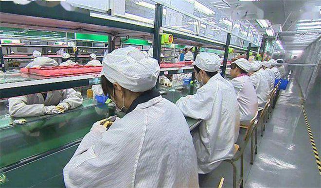 嘉柏利通:洁净车间是电子厂产品质量的重要基础