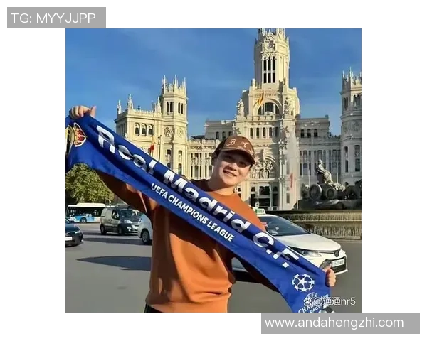 足球明星加盟新俱乐部引发球迷热议期待新赛季精彩表现