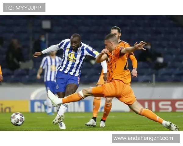 足球明星卡萨罗的传奇人生与辉煌成就揭秘