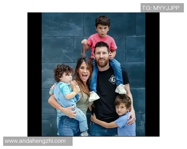 足球明星合照头像精选集汇聚全球顶尖球员风采与魅力