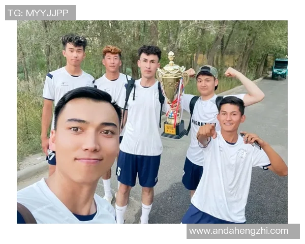 足球明星维族男孩的成长故事与梦想追逐之路